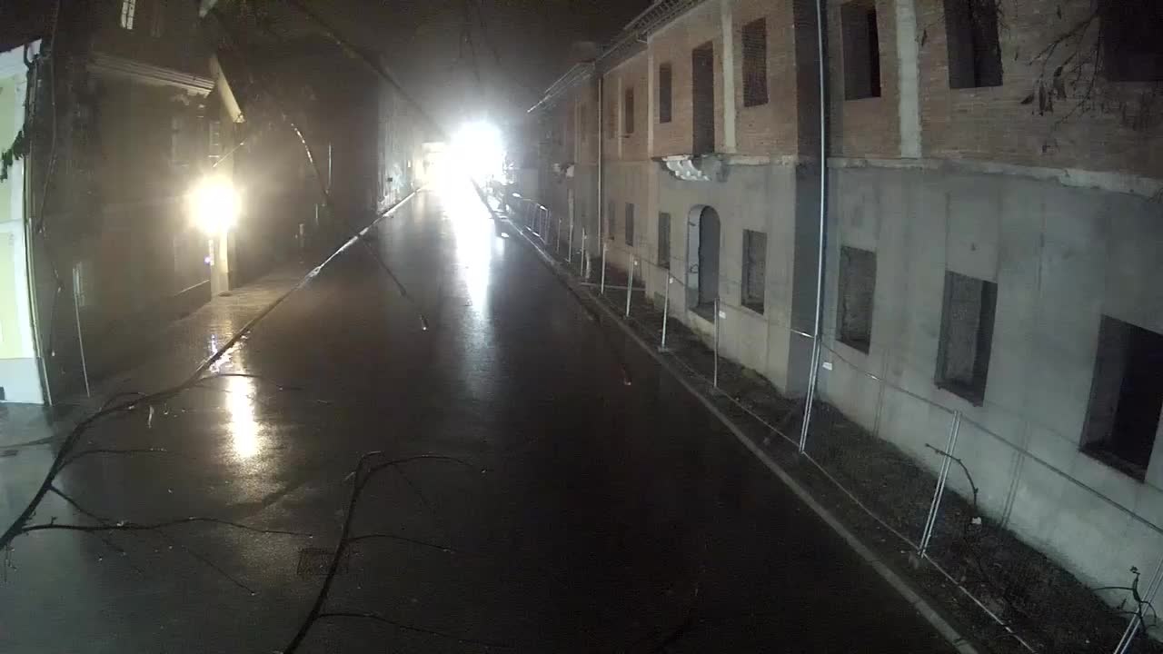 Petrinja ristrutturazione del liceo e dell’amministrazione comunale dopo il terremoto – Live cam Croazia