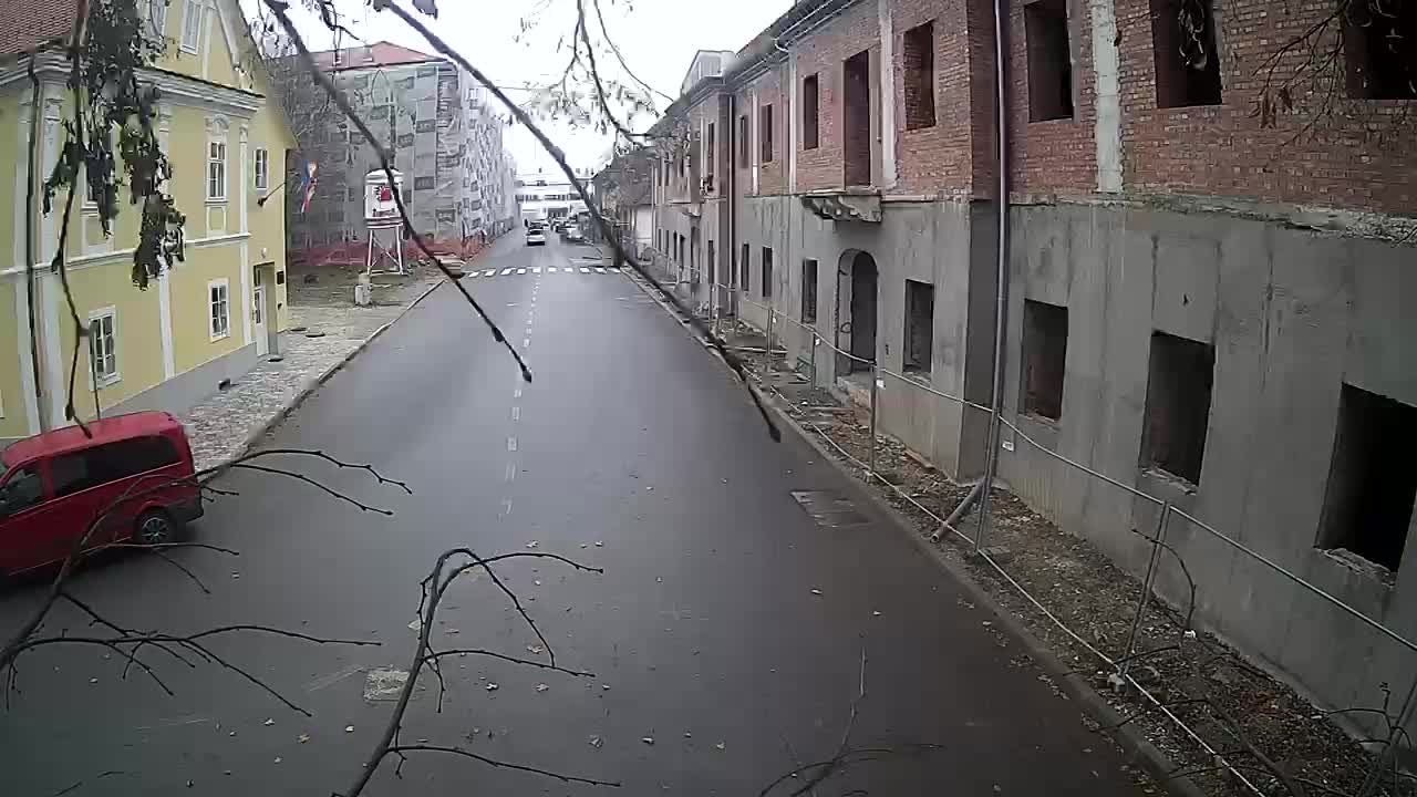 Petrinja rénovation du lycée et de l’administration municipale après le tremblement de terre – Live cam Croatie