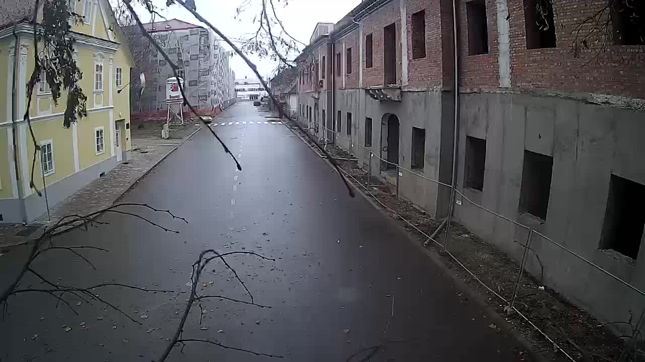 Petrinja rénovation du lycée et de l’administration municipale après le tremblement de terre – Live cam Croatie