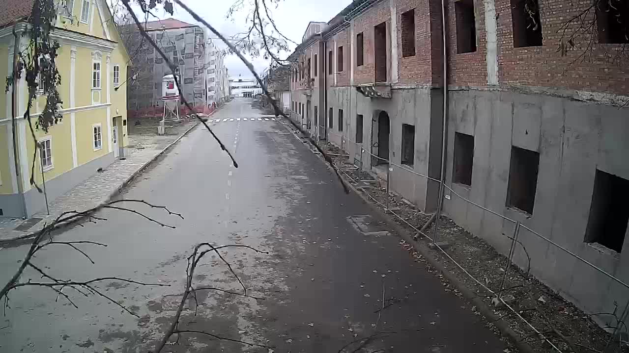 Petrinja Renovierung der High School und Stadtverwaltung nach dem Erdbeben – Live Cam Kroatien