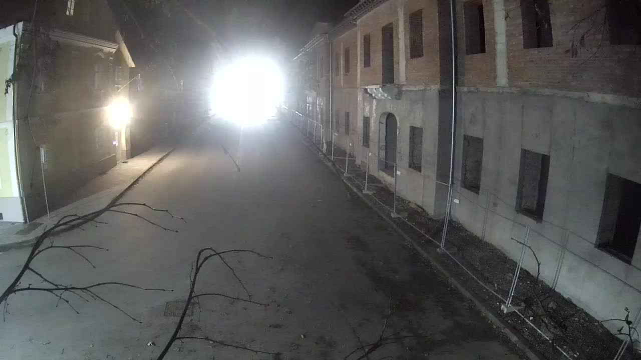 Petrinja rénovation du lycée et de l’administration municipale après le tremblement de terre – Live cam Croatie