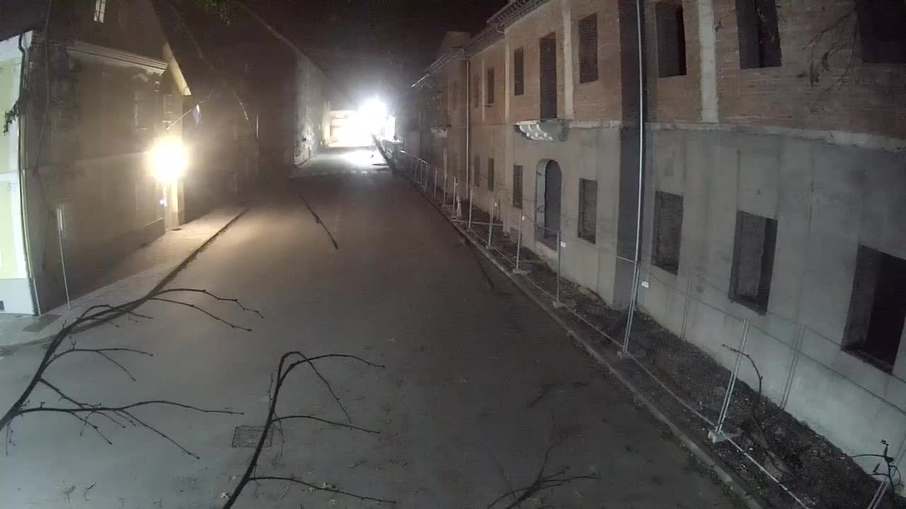 Petrinja rénovation du lycée et de l’administration municipale après le tremblement de terre – Live cam Croatie