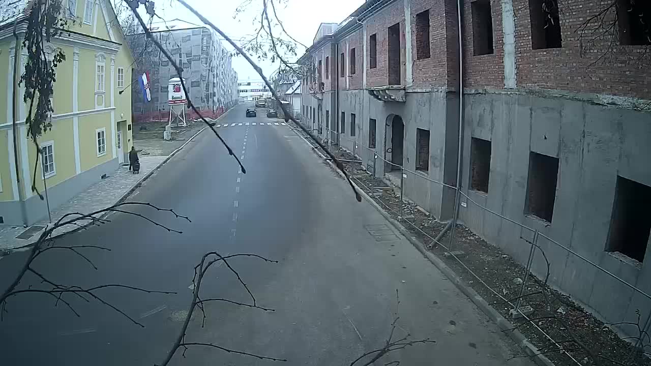 Renovación de Petrinja de la escuela secundaria y la administración de la ciudad después del terremoto – Live cam Croacia