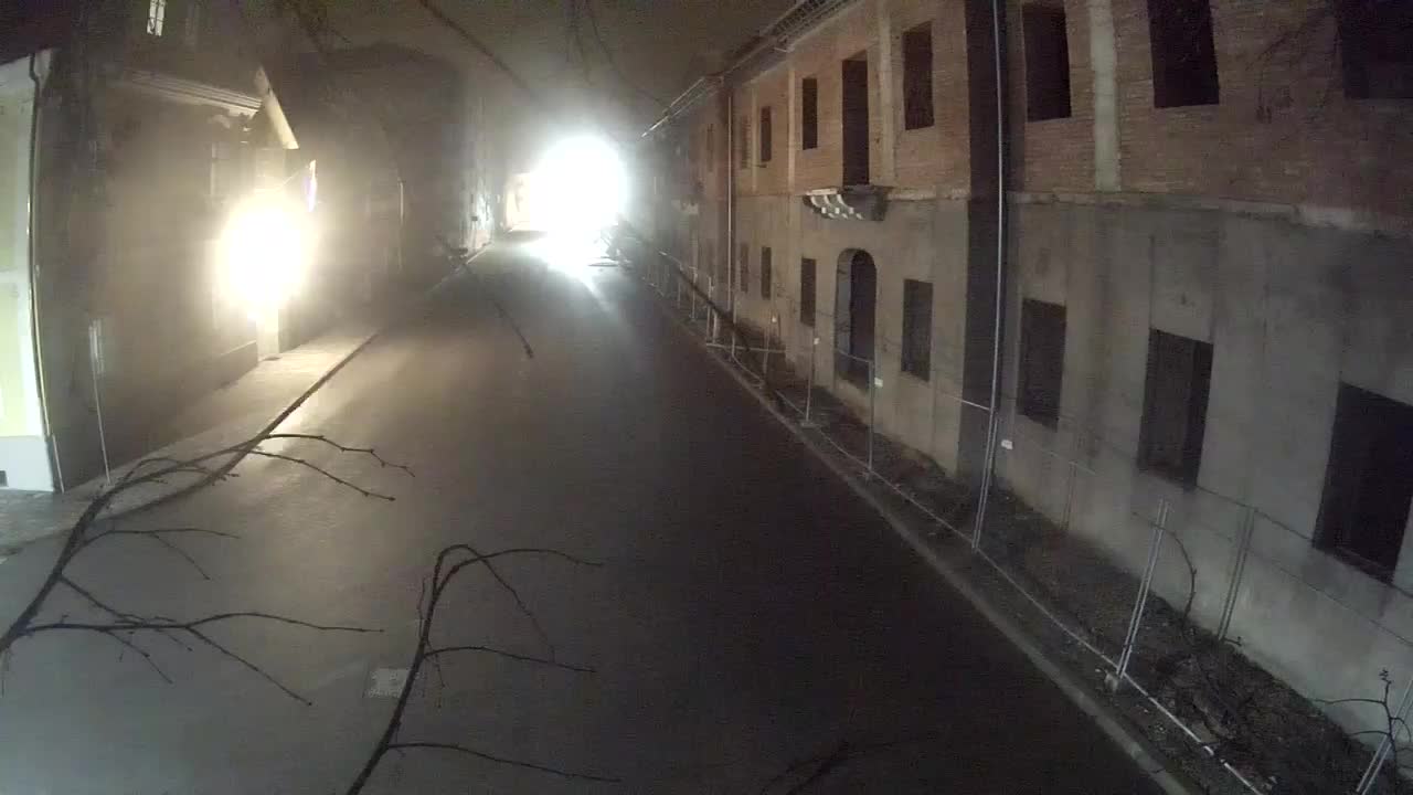 Petrinja ristrutturazione del liceo e dell’amministrazione comunale dopo il terremoto – Live cam Croazia