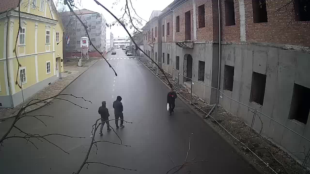 Petrinja rénovation du lycée et de l’administration municipale après le tremblement de terre – Live cam Croatie