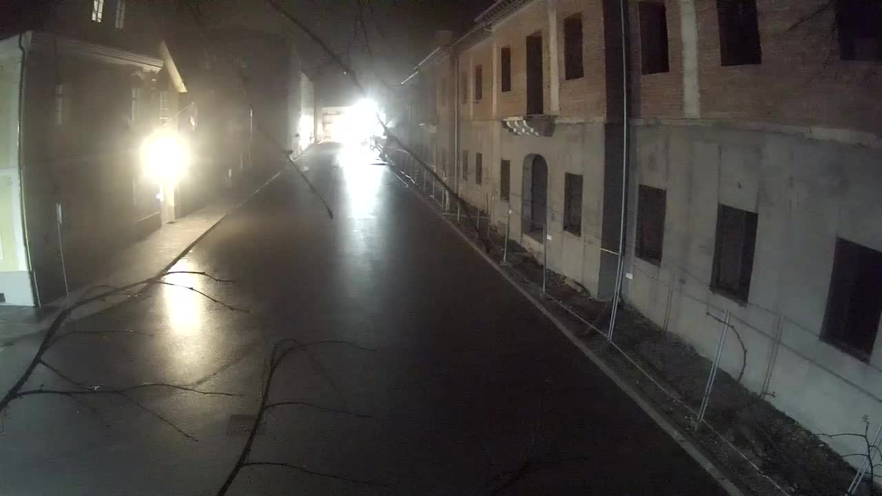 Petrinja ristrutturazione del liceo e dell’amministrazione comunale dopo il terremoto – Live cam Croazia