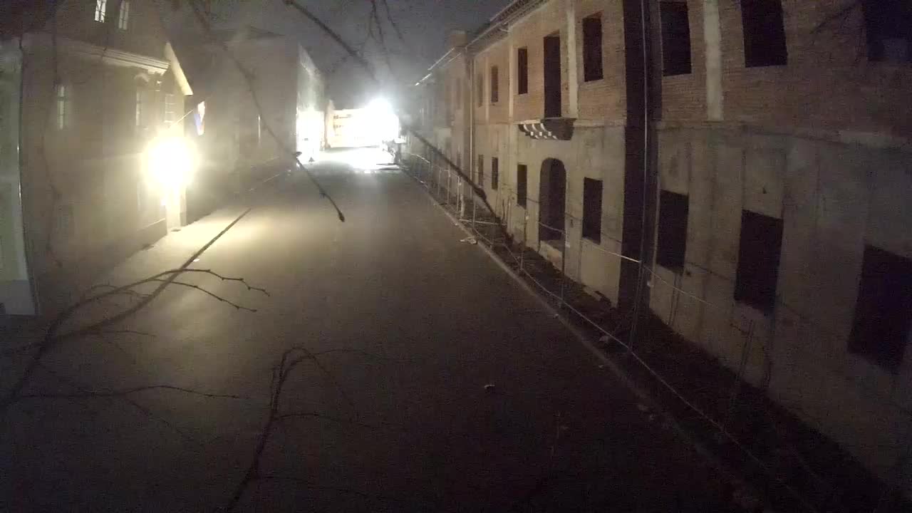 Petrinja ristrutturazione del liceo e dell’amministrazione comunale dopo il terremoto – Live cam Croazia