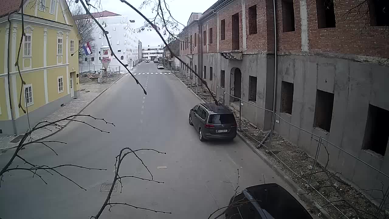 Petrinja renovation of the High School and City Administration after the earthquake – Live cam Croatia