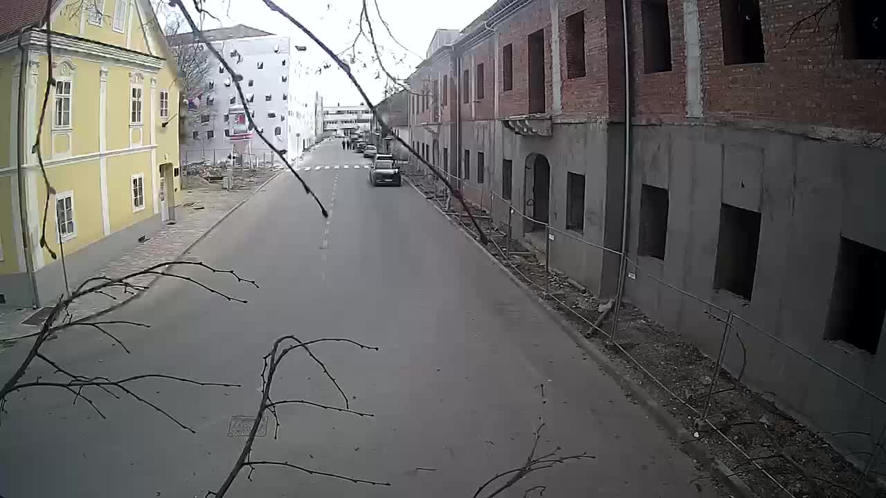 Petrinja rénovation du lycée et de l’administration municipale après le tremblement de terre – Live cam Croatie