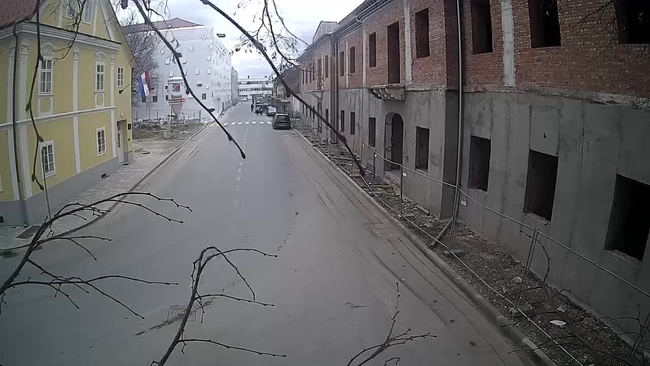 Petrinja rénovation du lycée et de l’administration municipale après le tremblement de terre – Live cam Croatie