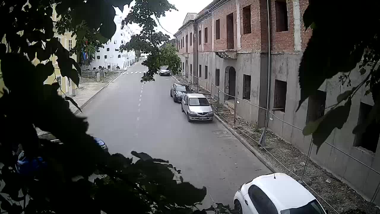 Petrinja renovation of the High School and City Administration after the earthquake – Live cam Croatia