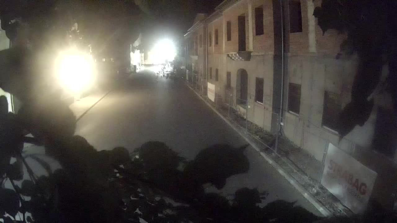 Petrinja ristrutturazione del liceo e dell’amministrazione comunale dopo il terremoto – Live cam Croazia