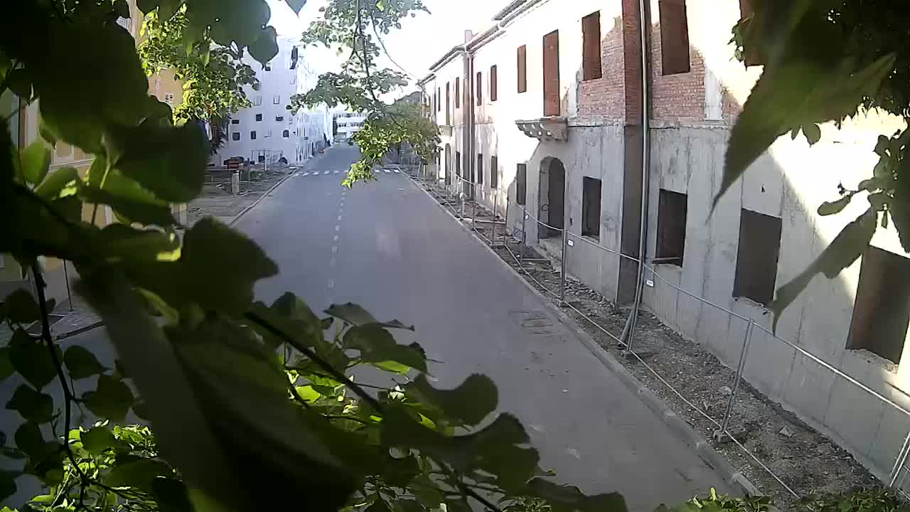 Petrinja renovation of the High School and City Administration after the earthquake – Live cam Croatia