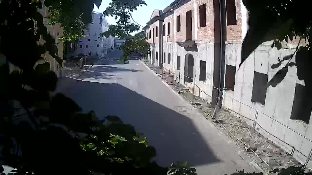 Petrinja Renovierung der High School und Stadtverwaltung nach dem Erdbeben – Live Cam Kroatien
