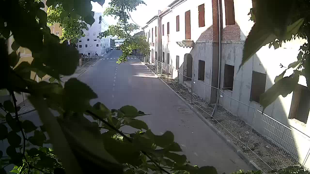 Petrinja Renovierung der High School und Stadtverwaltung nach dem Erdbeben – Live Cam Kroatien