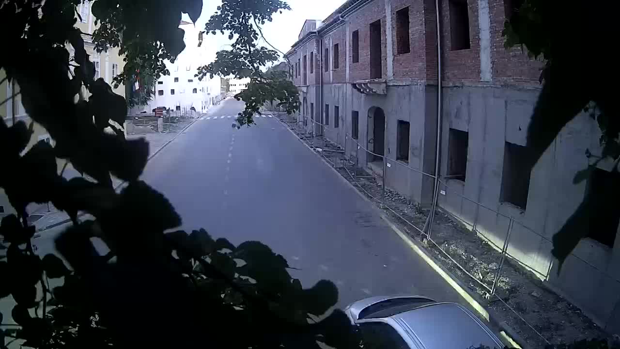Petrinja rénovation du lycée et de l’administration municipale après le tremblement de terre – Live cam Croatie