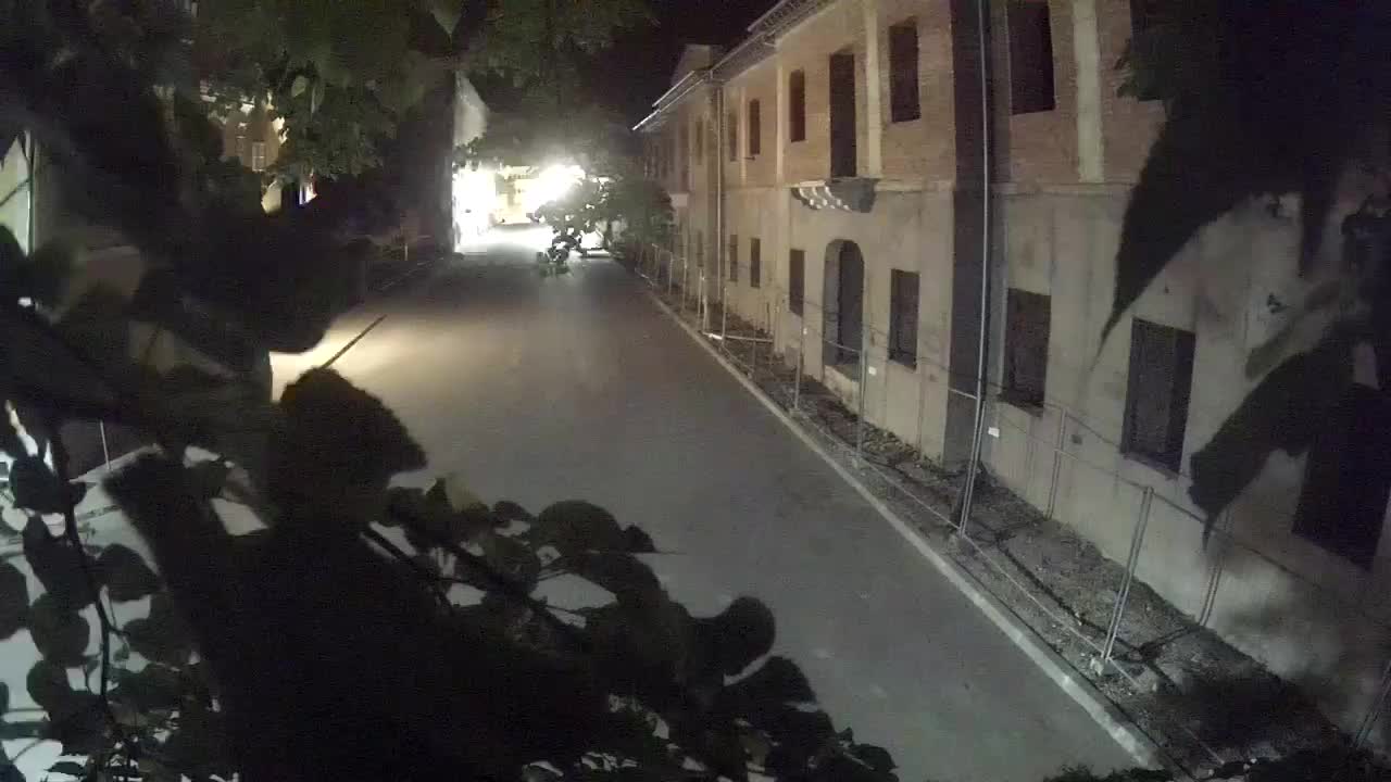 Petrinjska prenova srednje šole in mestne uprave po potresu – Kamere v živo Hrvaška