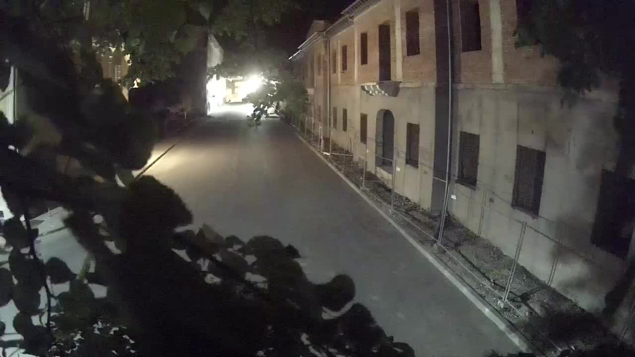 Renovación de Petrinja de la escuela secundaria y la administración de la ciudad después del terremoto – Live cam Croacia
