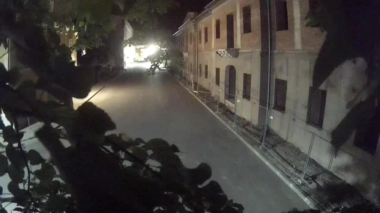 Petrinjska prenova srednje šole in mestne uprave po potresu – Kamere v živo Hrvaška