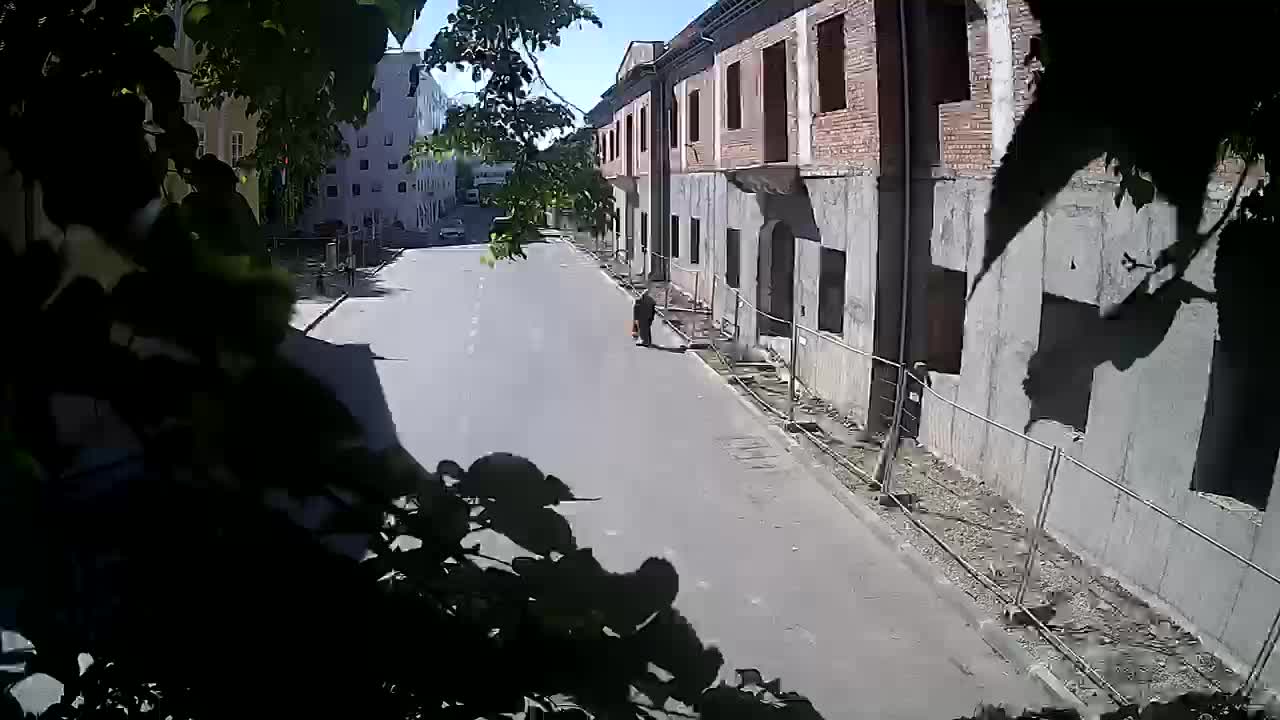 Petrinja renovation of the High School and City Administration after the earthquake – Live cam Croatia