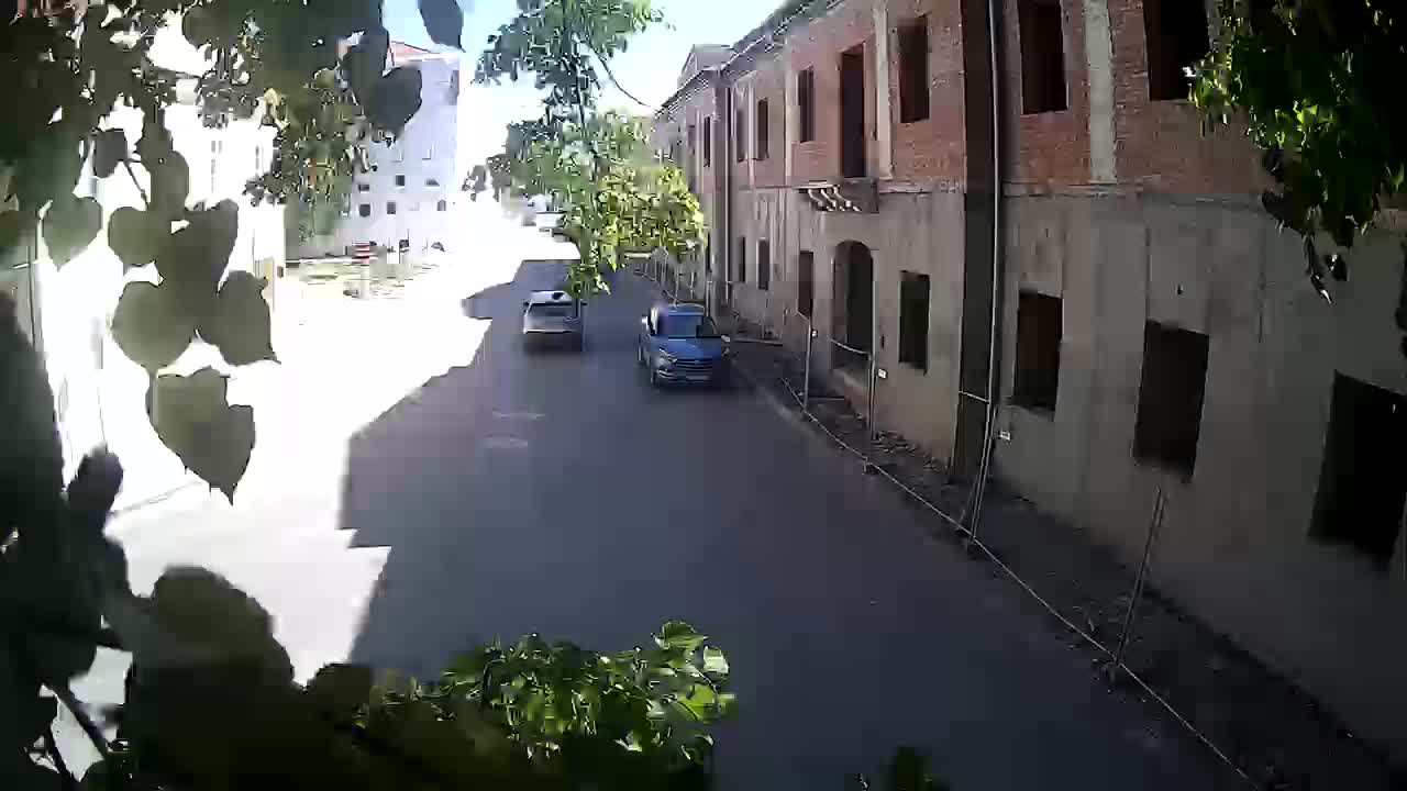 Petrinja Renovierung der High School und Stadtverwaltung nach dem Erdbeben – Live Cam Kroatien