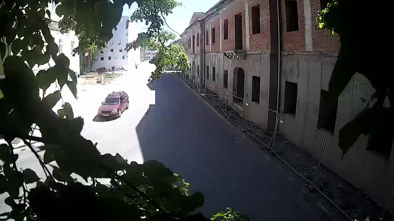 Petrinja renovation of the High School and City Administration after the earthquake – Live cam Croatia