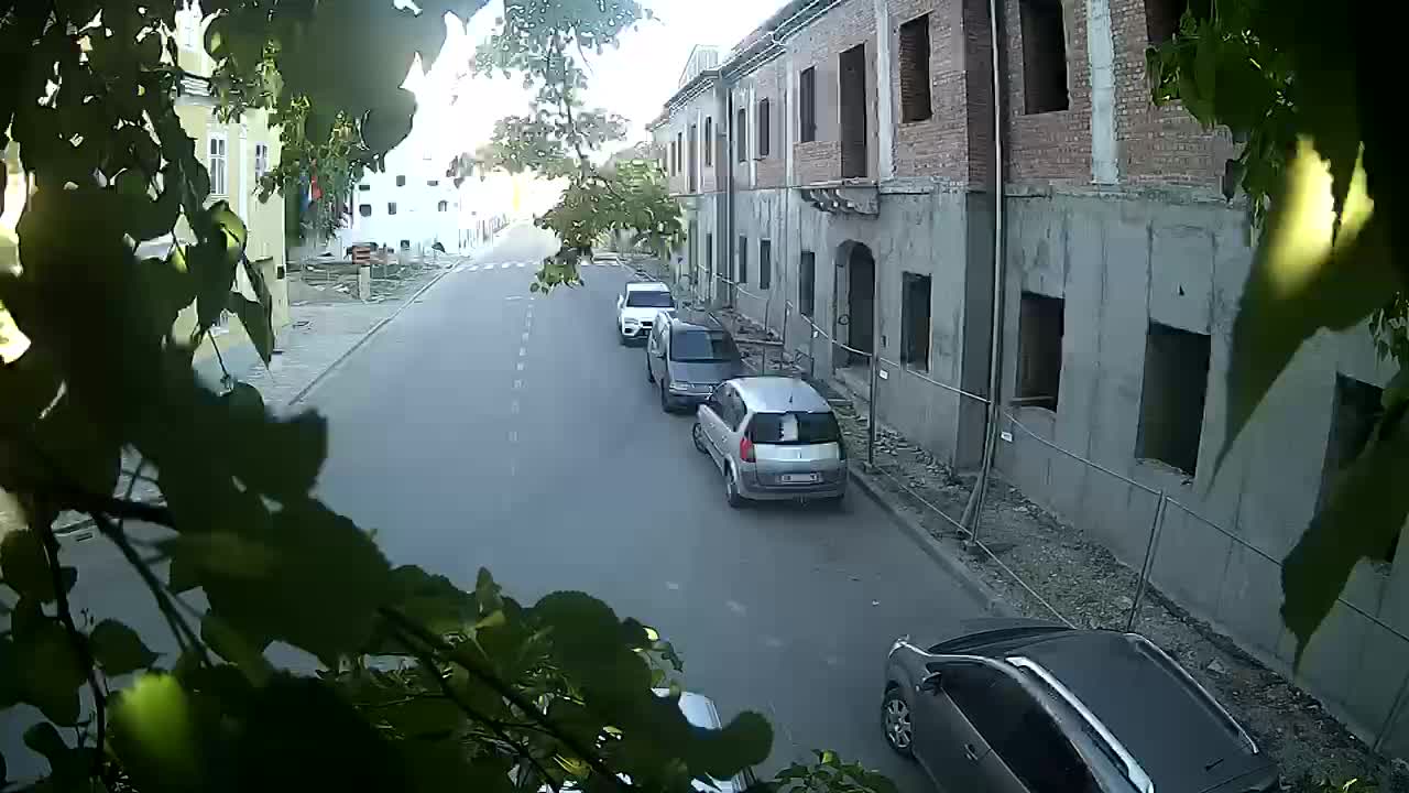 Petrinja Renovierung der High School und Stadtverwaltung nach dem Erdbeben – Live Cam Kroatien