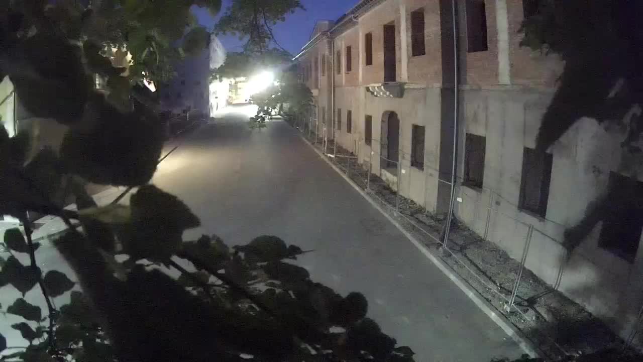 Petrinja ristrutturazione del liceo e dell’amministrazione comunale dopo il terremoto – Live cam Croazia