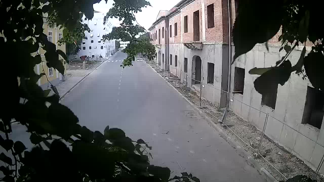 Petrinja Renovierung der High School und Stadtverwaltung nach dem Erdbeben – Live Cam Kroatien