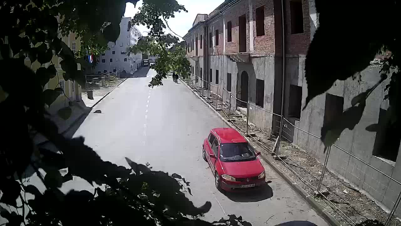 Petrinjska obnova Srednje škole i Gradske uprave nakon potresa – Live cam Hrvatska