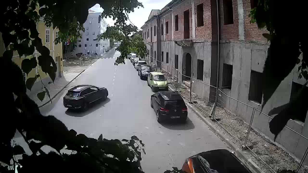 Petrinja renovation of the High School and City Administration after the earthquake – Live cam Croatia