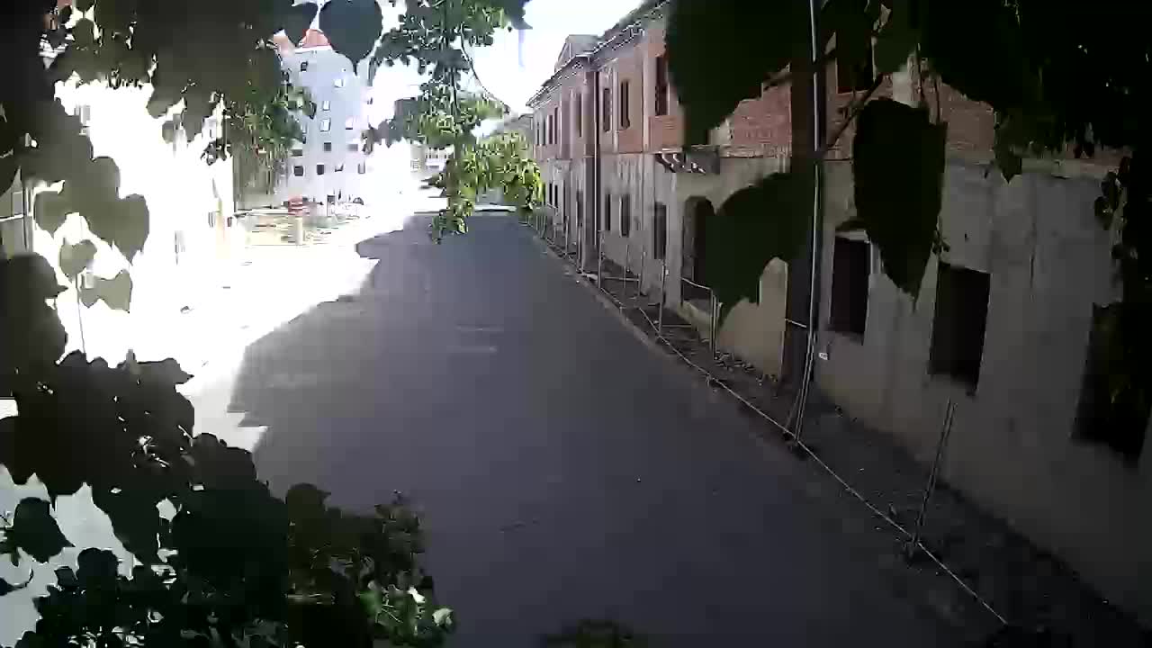 Petrinja renovation of the High School and City Administration after the earthquake – Live cam Croatia