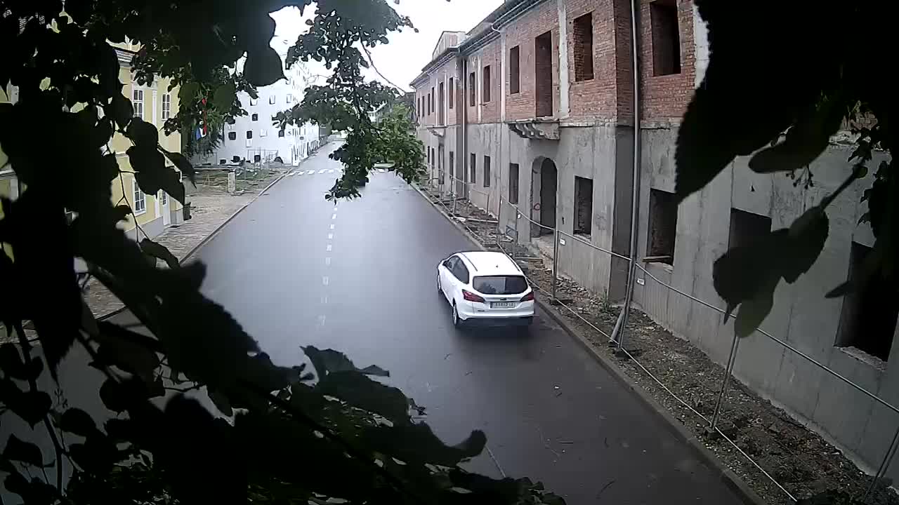 Petrinja renovation of the High School and City Administration after the earthquake – Live cam Croatia