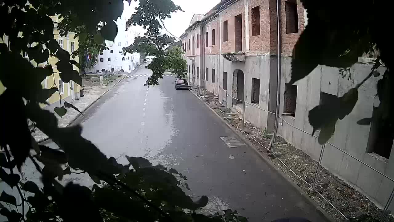 Petrinja rénovation du lycée et de l’administration municipale après le tremblement de terre – Live cam Croatie