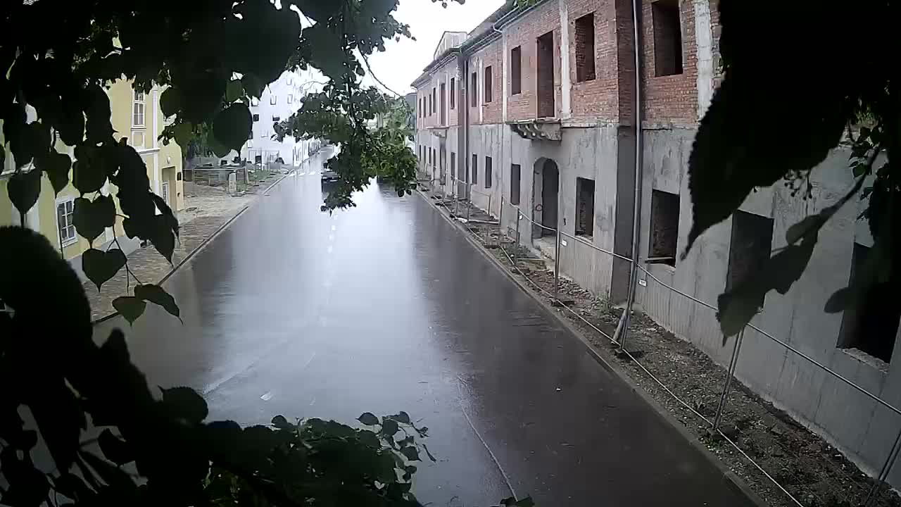 Petrinja Renovierung der High School und Stadtverwaltung nach dem Erdbeben – Live Cam Kroatien