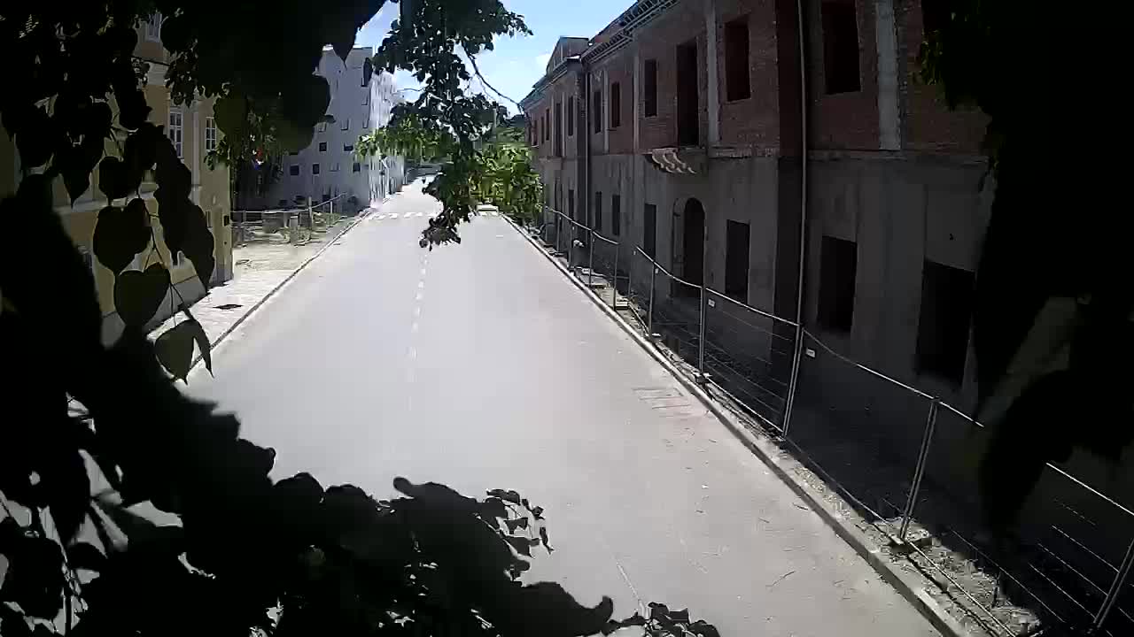 Petrinja renovation of the High School and City Administration after the earthquake – Live cam Croatia