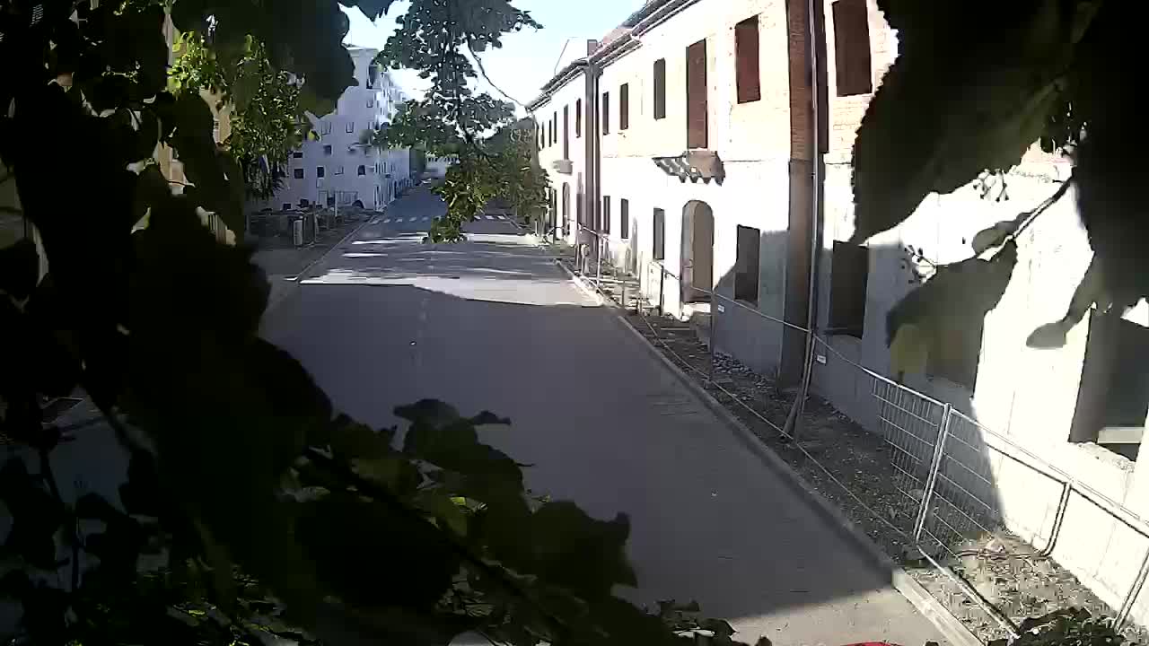 Petrinja Renovierung der High School und Stadtverwaltung nach dem Erdbeben – Live Cam Kroatien