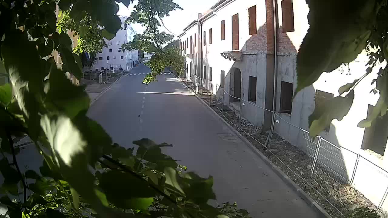 Petrinjska obnova Srednje škole i Gradske uprave nakon potresa – Live cam Hrvatska