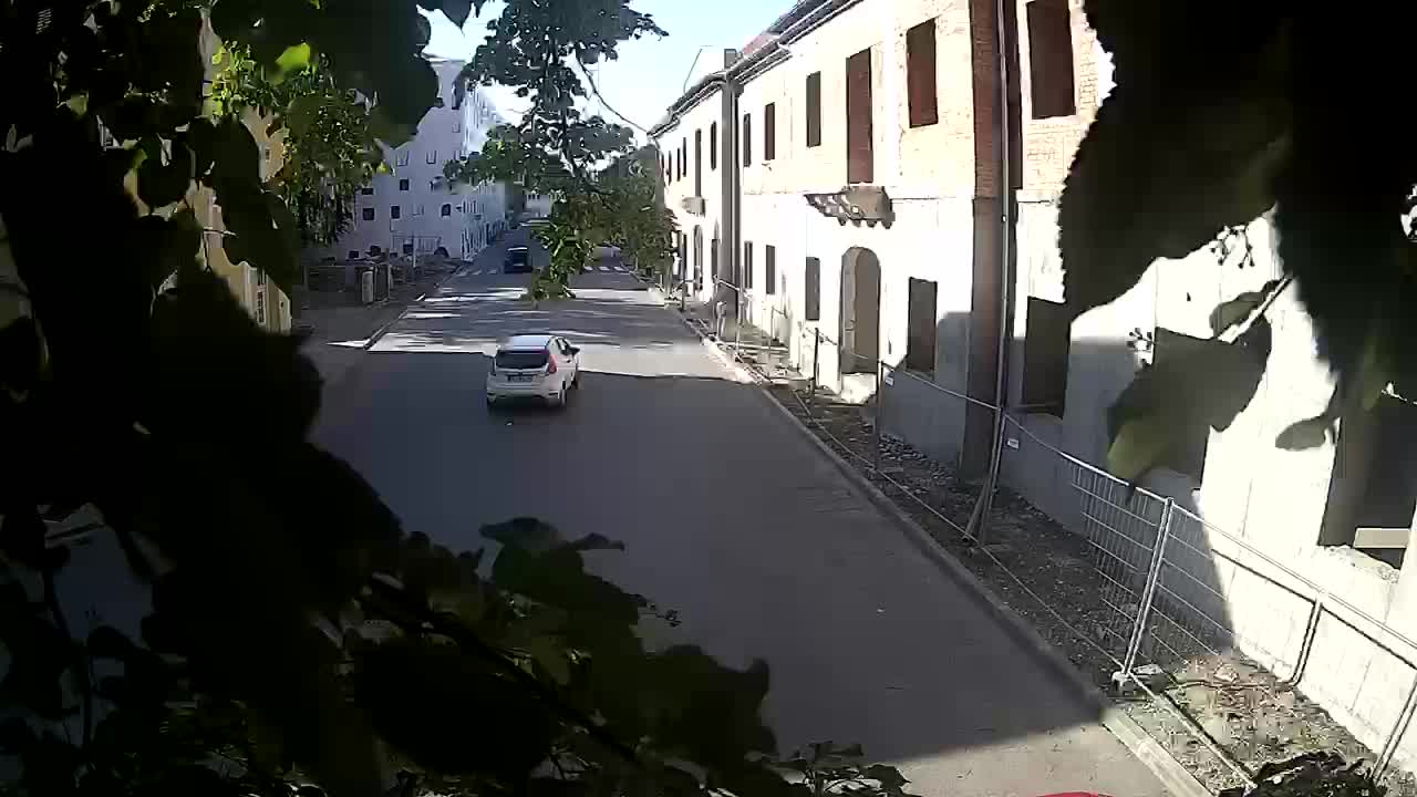 Petrinjska obnova Srednje škole i Gradske uprave nakon potresa – Live cam Hrvatska