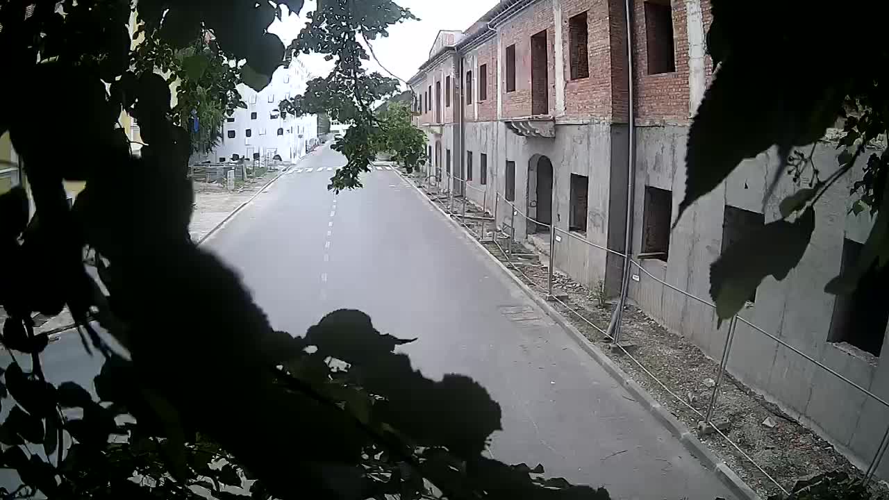 Petrinja Renovierung der High School und Stadtverwaltung nach dem Erdbeben – Live Cam Kroatien