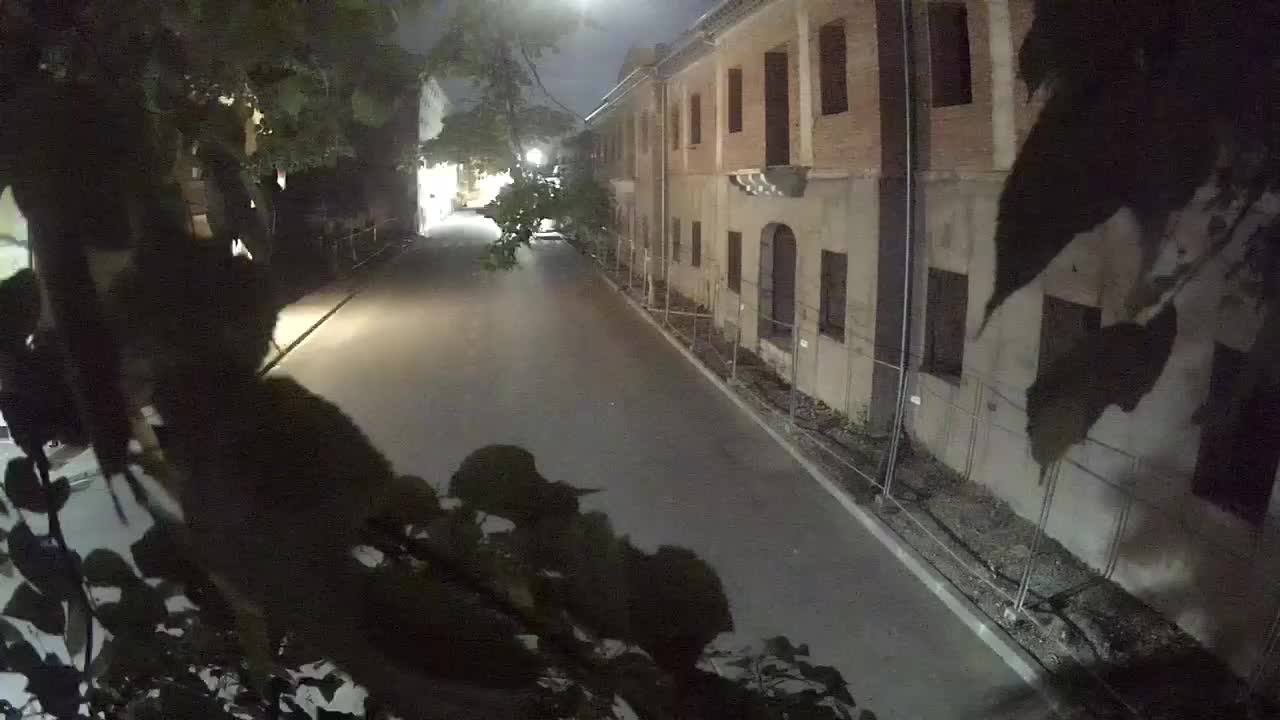 Petrinja ristrutturazione del liceo e dell’amministrazione comunale dopo il terremoto – Live cam Croazia