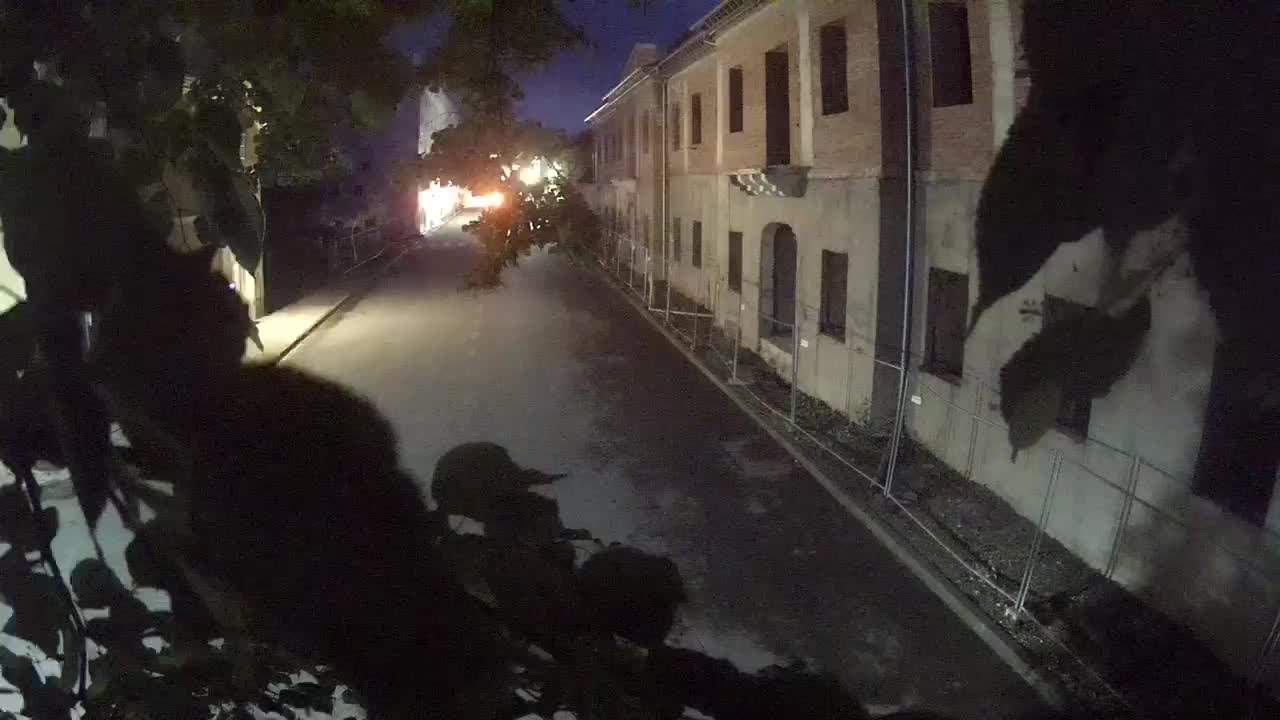Petrinja ristrutturazione del liceo e dell’amministrazione comunale dopo il terremoto – Live cam Croazia