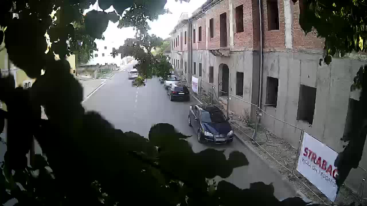 Petrinjska obnova Srednje škole i Gradske uprave nakon potresa – Live cam Hrvatska