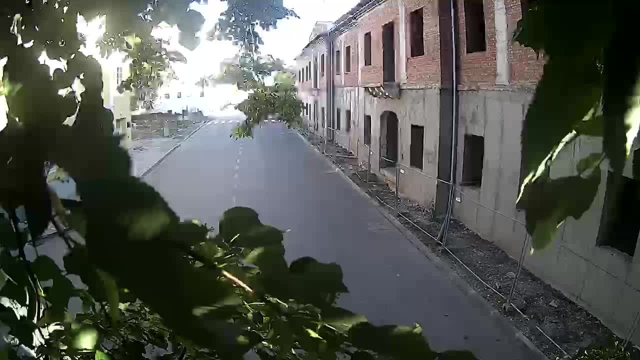 Petrinja rénovation du lycée et de l’administration municipale après le tremblement de terre – Live cam Croatie