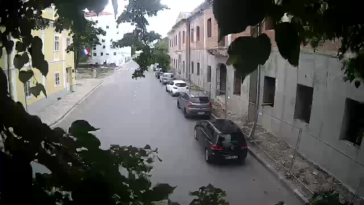 Petrinja Renovierung der High School und Stadtverwaltung nach dem Erdbeben – Live Cam Kroatien
