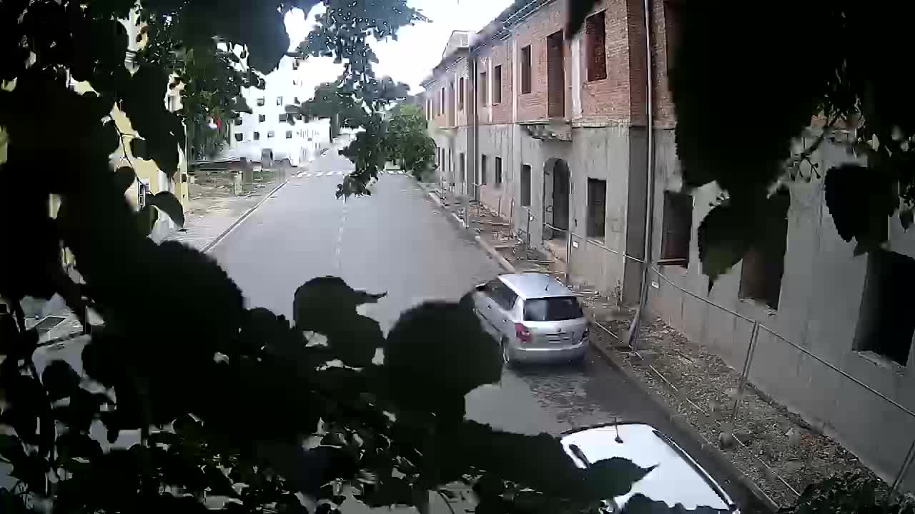 Petrinja renovation of the High School and City Administration after the earthquake – Live cam Croatia