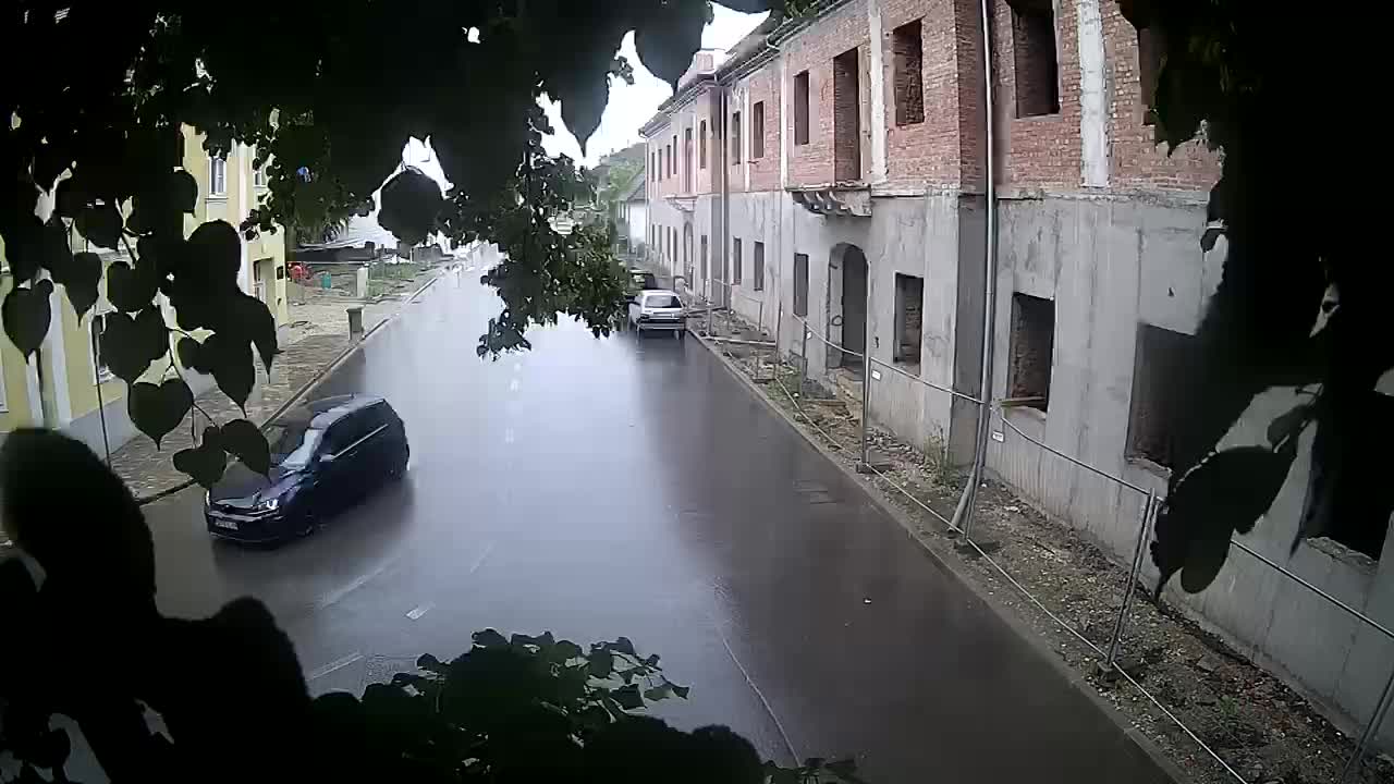 Petrinja renovation of the High School and City Administration after the earthquake – Live cam Croatia