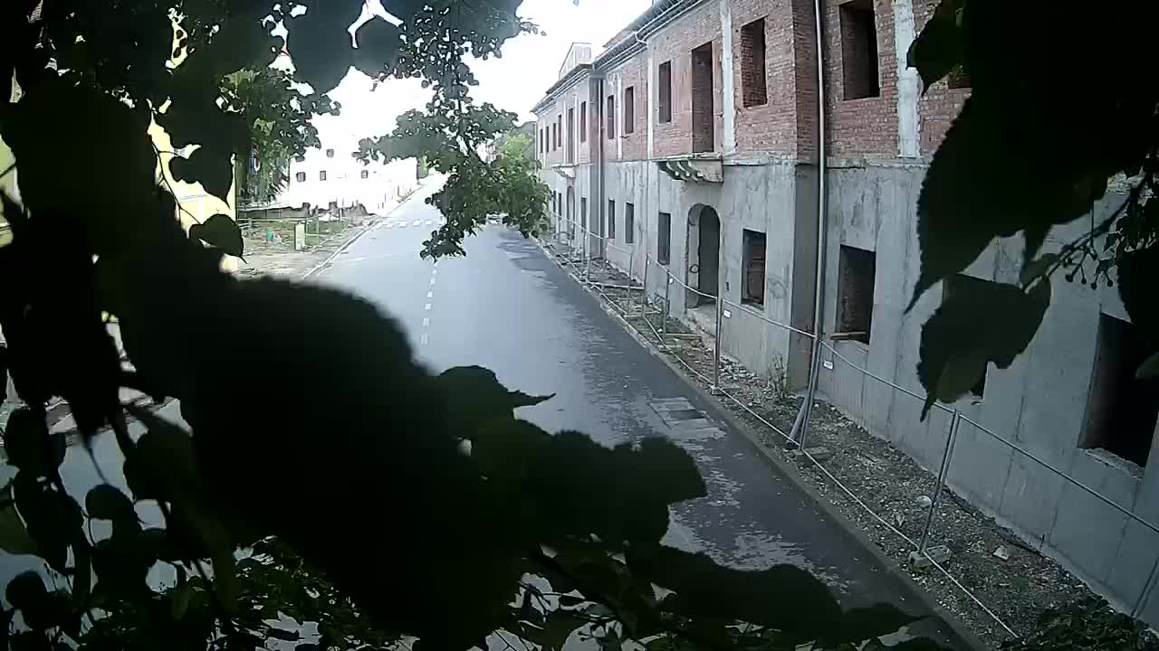 Petrinja rénovation du lycée et de l’administration municipale après le tremblement de terre – Live cam Croatie