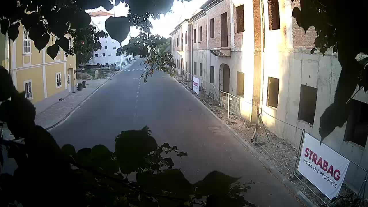 Petrinjska obnova Srednje škole i Gradske uprave nakon potresa – Live cam Hrvatska