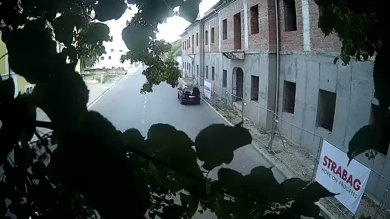 Petrinja renovation of the High School and City Administration after the earthquake – Live cam Croatia